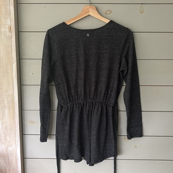 Billabong Striped Long Sleeve Wrap Romper - Size Small - Picture 5 of 7